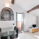 Serra Trilocale 아파트