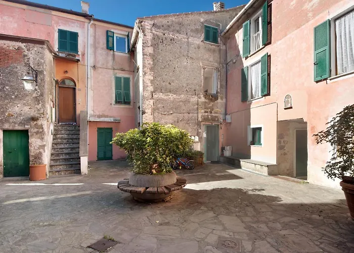 Serra Trilocale Daire Bonassola